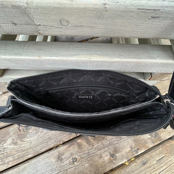 Roots 73 - Picture 5 of 11